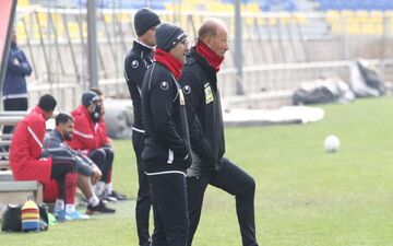 خبری عجیب از پرسپولیس ؛ کالدرون غیرقانونی به رختکن پرسپولیس رفت!