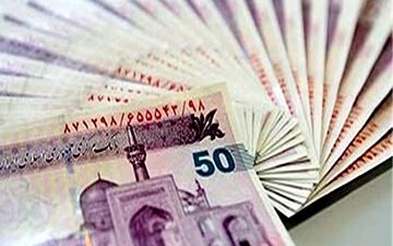 پلیس امانت دار کرمانشاه کارت بانکی را به صاحبش بازگرداند