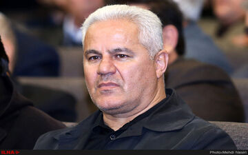 خبرناگوار برای آقای گل پرسپولیس/ فرشاد آقای گل عزادار شد!