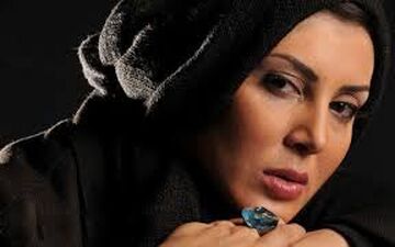 پوشش و گریم جالب لیلا بلوکات در یک نمایش (عکس)