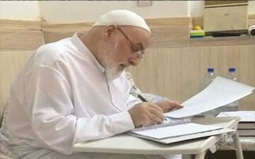 مستند چهلمین روز درگذشت آیت الله سید جعفر مرتضی (رحمت الله علیه) در شبکه العالم