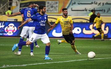 ستاره پرسپولیسی از دست استقلال پرید/ بی‌توجهی آجرلو به یک پیام مهم 