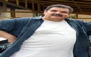 آقای بازیگر معروف در آغوش دو دخترش 