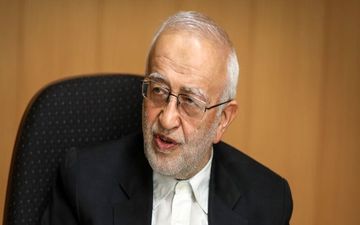 اصلاح قوانین و رفع بروکراسی دست و پاگیر در اولویت کارهای دولت سیزدهم باشد