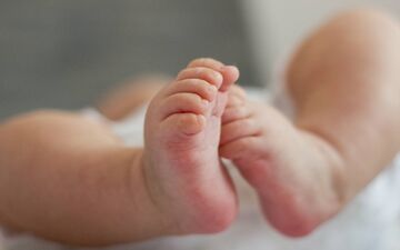 باورنکردنی! / کودک ۲ ساله در تشت حمام غرق شد! + جزئیات