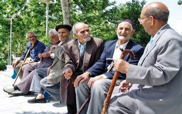 اسامی بازنشستگان واجد شرایط دریافت وام ضروری اعلام شد
