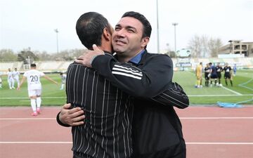  آشتی‌کنان عنایتی و نکونام 