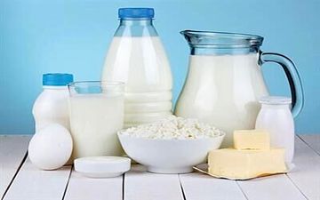 خوردن شیر با این خوراکی‌ها ممنوع