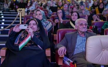 تأسیس مراکز زندگی ویژه سالمندان در پایتخت و افتتاح ۲۵۲ خانه محیط زیست