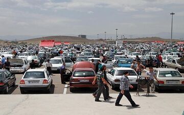  بلاتکلیفی خریداران و فروشندگان در سایه بی برنامگی وزارت صنعت