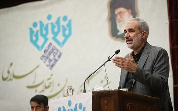 وزیر آموزش و پرورش: مدارس در سال تحصیلی جدید حضوری خواهد بود