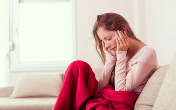 آیا خونریزی حین رابطه جنسی طبیعی است؟ | خونریزی غیرطبیعی واژن نشانه سرطان است؟