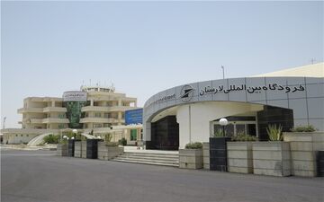  شرایط بد جوی منجر به لغو پروازهای فرودگاه لارستان شد‌