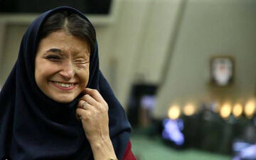 تصویری فوق العاده از زیبایی حیرت انگیز زن قربانی اسیدپاشی+عکس