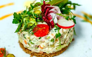 طرز تهیه فینگر فود الویه در کمترین زمان به همراه نکات کاربردی