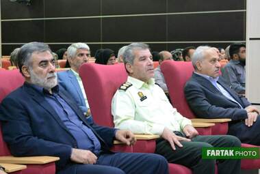 نشست فعالان اقتصادي استان با فرمانده سپاه نبي اكرم(ص)