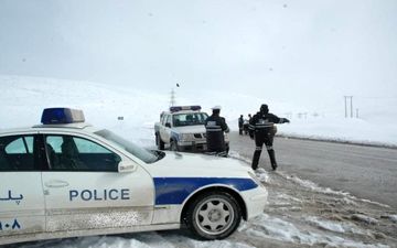 ‍ آغاز بارش برف در جاده‌های استان/رانندگان حتما زنجیر چرخ همراه داشته باشند 