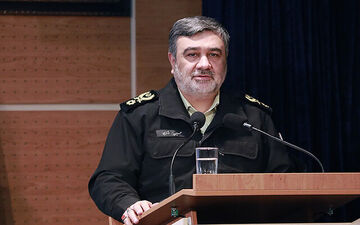 سردار سلیمانی، اسوه مبارزه با تروریست بود/آمریکا منتظر انتقام سخت باشد