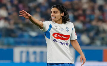 بمب ۳۰۰ میلیاردی لیگ برتر؛ خرید حسین‌نژاد برای سرخابی‌ها رؤیا می‌شود؟