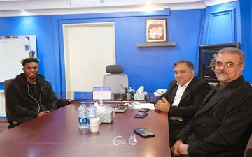 رونمایی از خرید جدید استقلال
