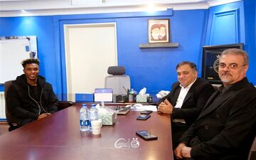 رونمایی از خرید جدید استقلال
