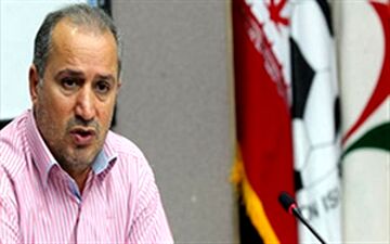 حضور رئیس فدراسیون فوتبال و پیشکسوتان در قطعه نام‌آوران بهشت زهرا (س)
