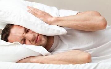 کابوس‌های ترسناک شبانه زنگ خطر این بیماری است