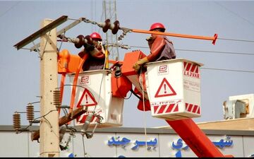 توزیع برق مازندران ۱۲۰ میلیارد تومان بدهکار است