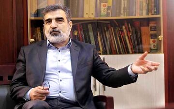 تولید گاز UF6 و UF4 و ساخت «کارخانه روتور» سانتریفیوژ
