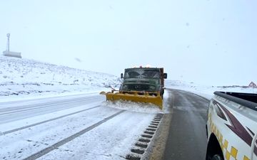 بارش شدید برف و باران در گردنه‌های همدان

