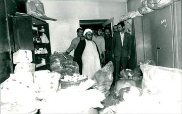 ۲۰ قاچاقچی بزرگ مواد مخدر به حکم خلخالی تیرباران شدند