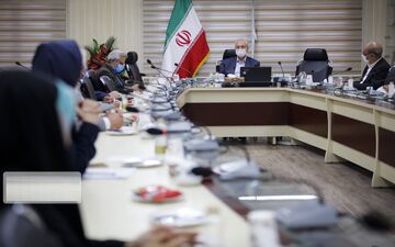 ربیعی: افزایش قدرت خرید، سیاست اصلی دولت است
