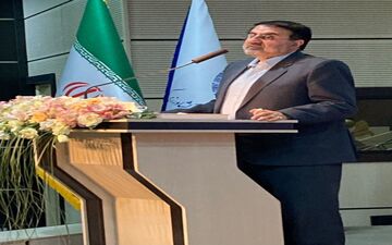 
لازمه عدالت‌محوری توسعه‌ صنعتی متوازن در شهرهای مرکزی و‌ مرزی است