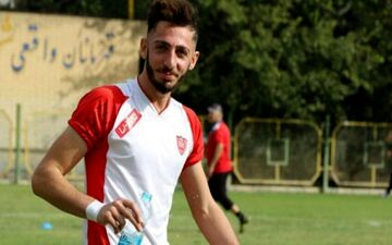 هدیۀ فوق‌العاده ستارۀ جوان پرسپولیس به کاپیتان محبوب این تیم + عکس