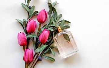 راهکار برای پیدا کردن عطری متناسب با فصل تابستان| با استفاده از این روش، بهترین رایحه تابستانی را بیابید
