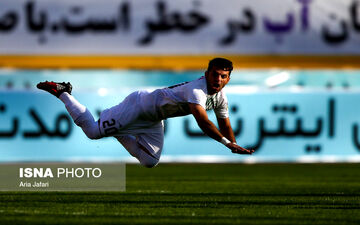 شریفات: قهرمانی، حق استقلال بود/ پرسپولیس سال‌های قبل شایسته بود