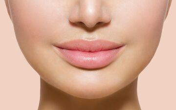 برای اینکه لب هایی زیبا و سالم داشته باشیم چه کار کنیم؟
