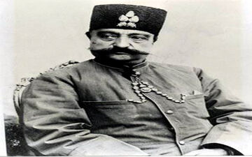 اولین سلفی تاریخ ایران توسط ناصرالدین شاه/عکس