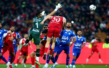 تساوی بدون گل استقلال و پرسپولیس تا پایان نیمه اول