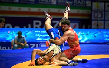 پایان روز دوم لیگ برتر کشتی فرنگی با پیروزی دانشگاه آزاد و سیناصنعت