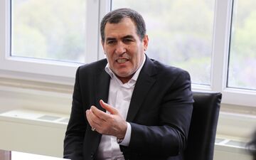 اختلاف بر سر بدهی شهرداری تهران؛ بدهی ۱۶ هزار میلیاردی یا ۶۰ هزارمیلیاردی

