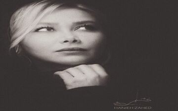 ژست آنا نعمتی در افتتاحیه فیلم ماحی (عکس)
