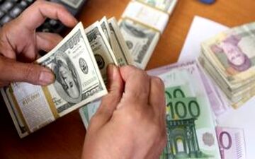  تزریق دلار 7900 تومانی به بازار ثانویه