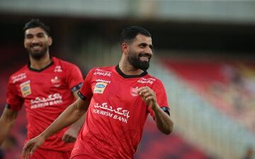 مدافع ملی‌پوش پرسپولیس خبر حضورش در الاهلی را تایید کرد
