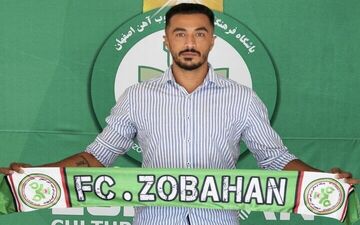 علی آزادمنش به ذوب‌آهن پیوست