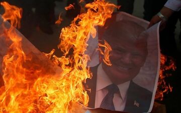  نادانی ترامپ رنگ خون به خود گرفت/ شهادت یک جوان فلسطینی به ضرب گلوله نظامیان صهیونیست در غزه/ شمار زخمی‌ها به ۲۵۰ تن رسید 