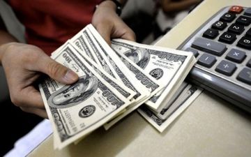 آرامش بازار ارز؛ بازی دلار در کانال ۲۷ و ۲۸ هزار تومان