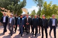 قطب درمانی فارس؛ وزیر بهداشت از بهره‌برداری ۳ طرح ۴ هزار میلیاردی در شیراز گفت