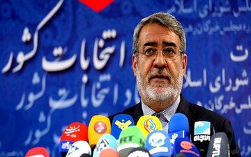 بازدید رحمانی فضلی از ستاد انتخابات کشور