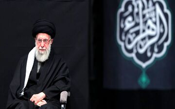 آخرین شب مراسم عزاداری فاطمیه در حضور رهبر انقلاب برگزار شد